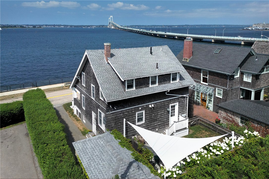 115 Washington Street