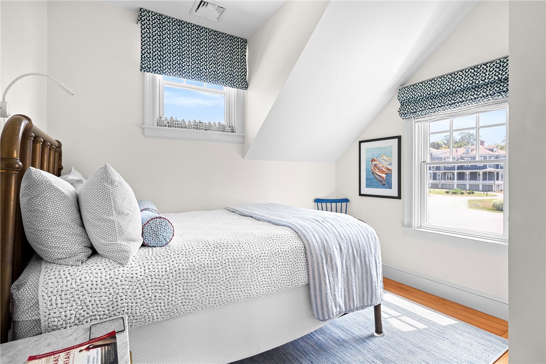 115 Washington Street