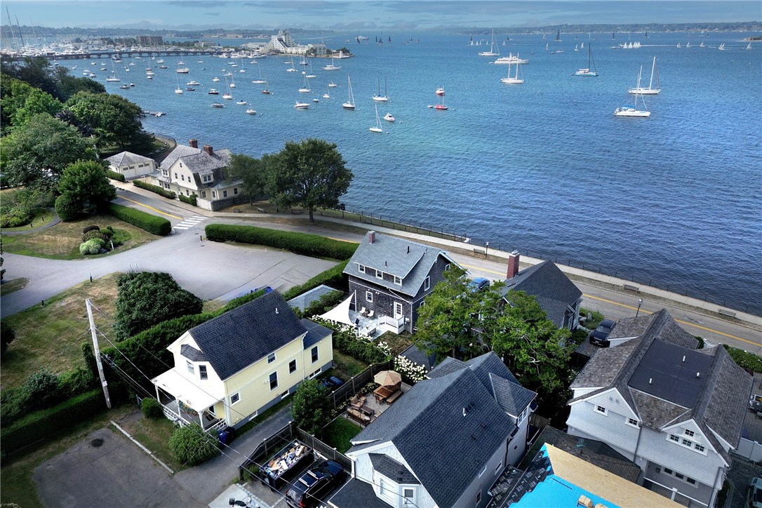 115 Washington Street