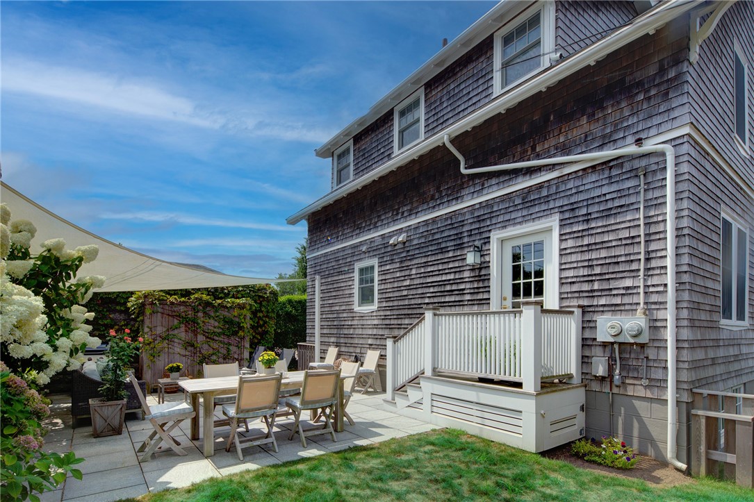 115 Washington Street