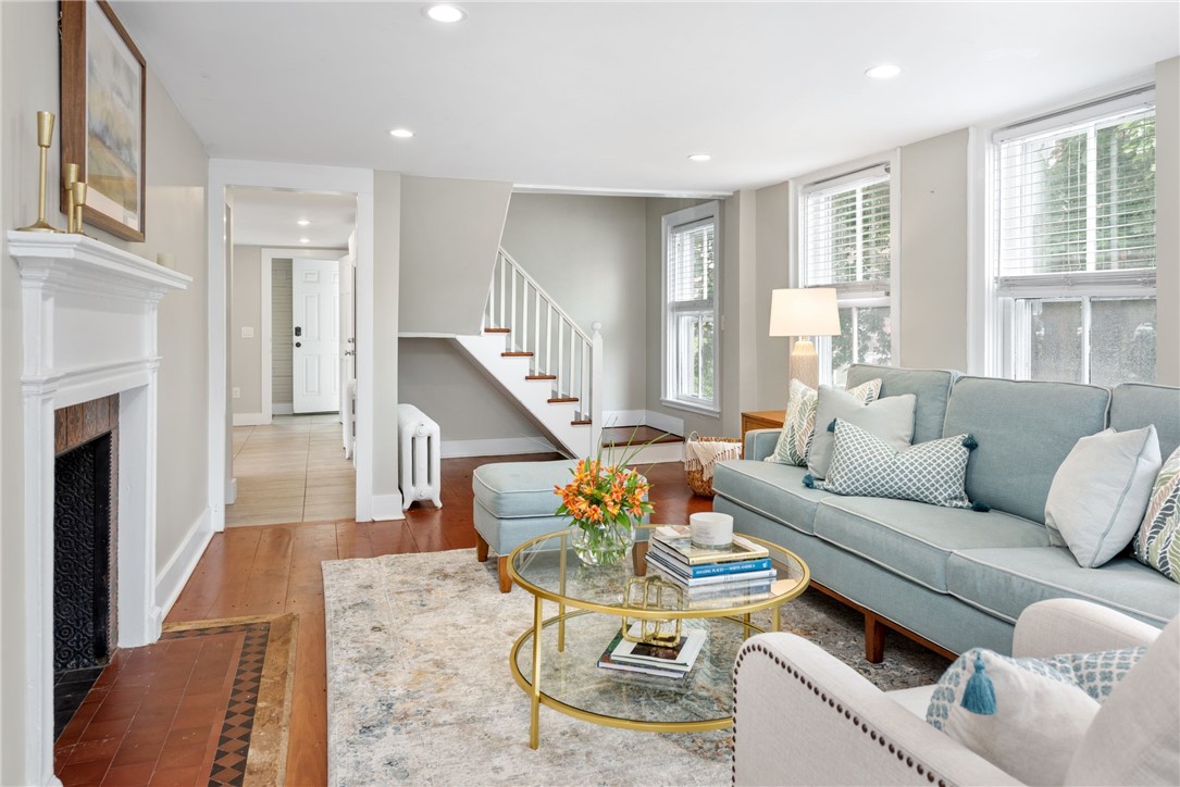 43 Farewell Street 2