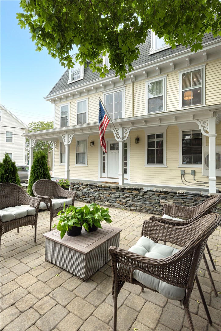 43 Farewell Street 2