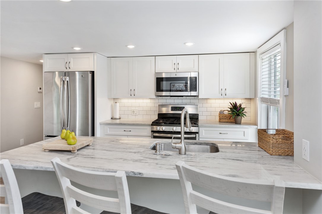 43 Farewell Street 2