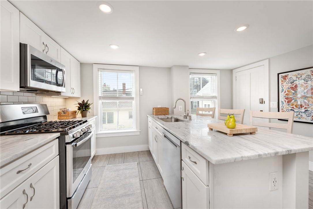 43 Farewell Street 2