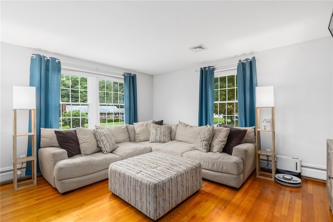 26 Ferncrest Drive