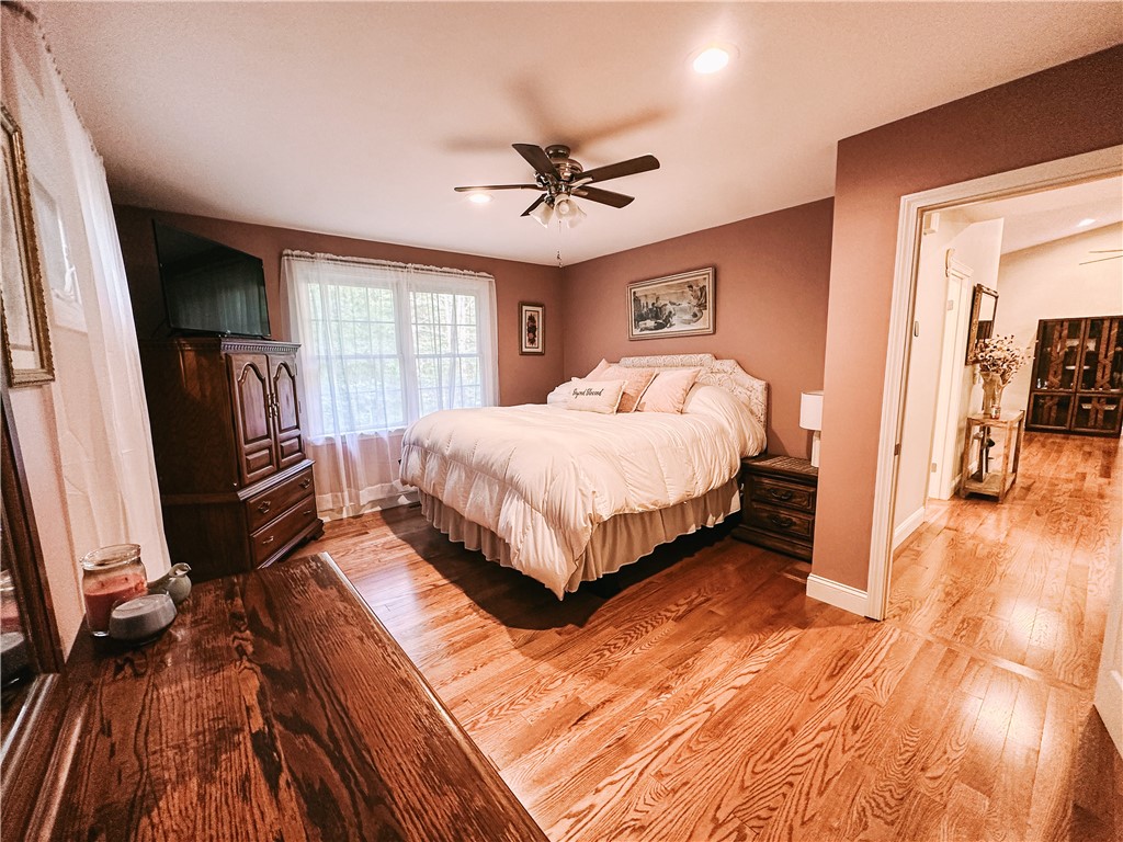 90 Red Maple Terrace