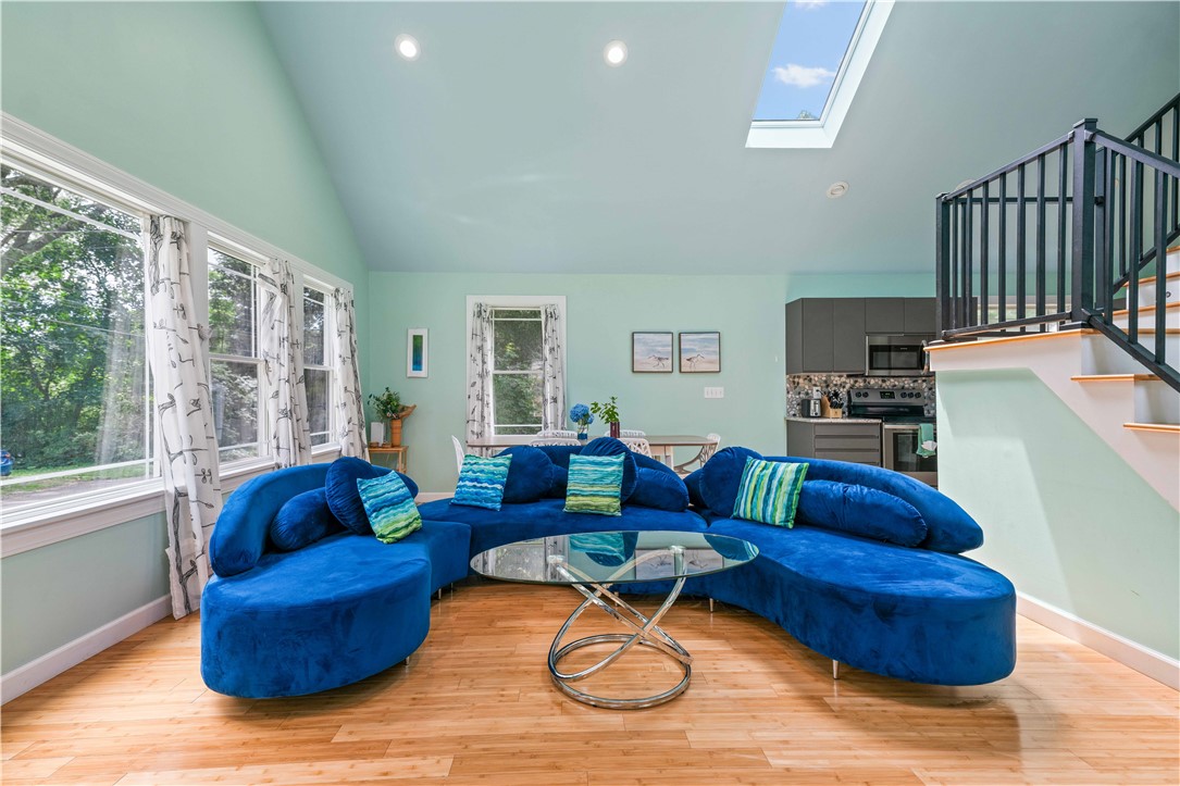 86 winsor Avenue