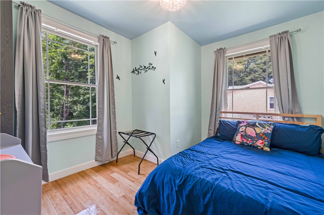 86 winsor Avenue