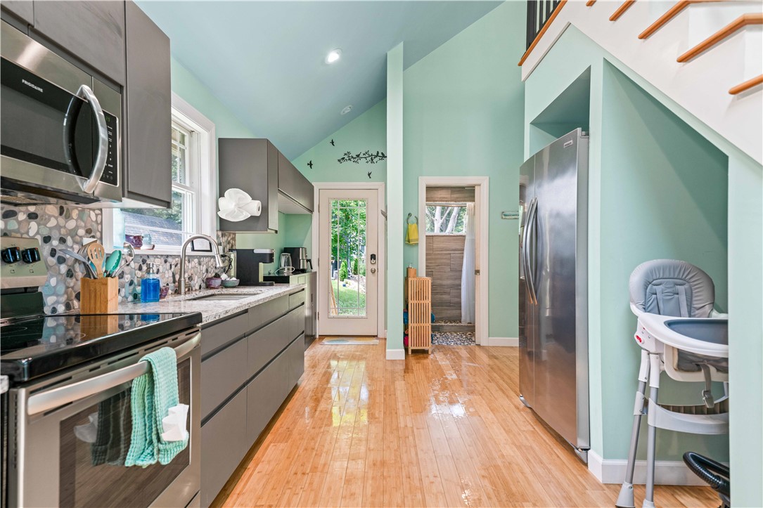 86 winsor Avenue