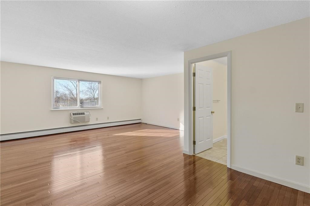 66 Girard Avenue 417
