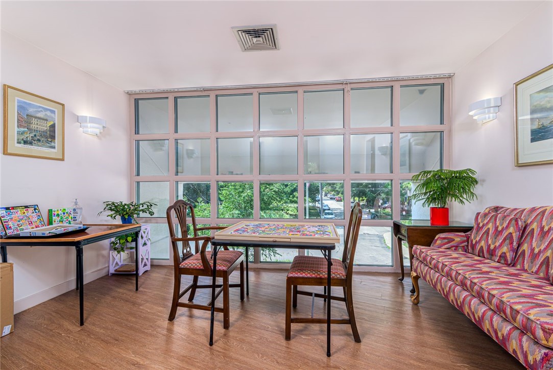 229 Medway Street 103