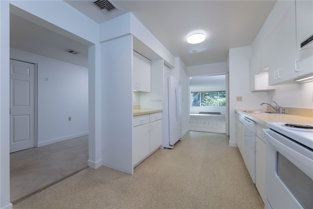 229 Medway Street 103