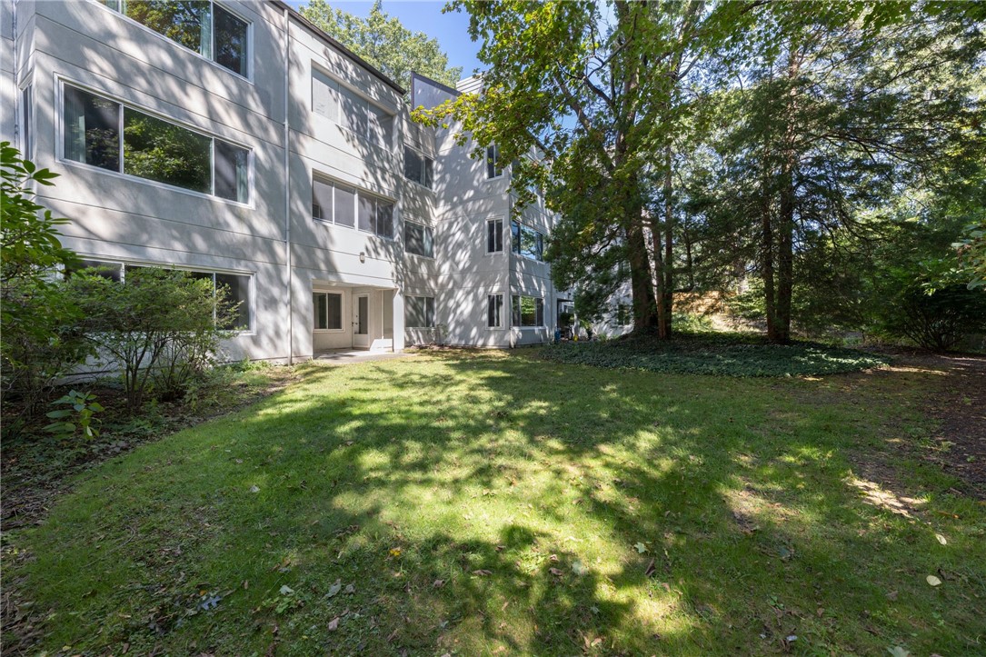 229 Medway Street 103