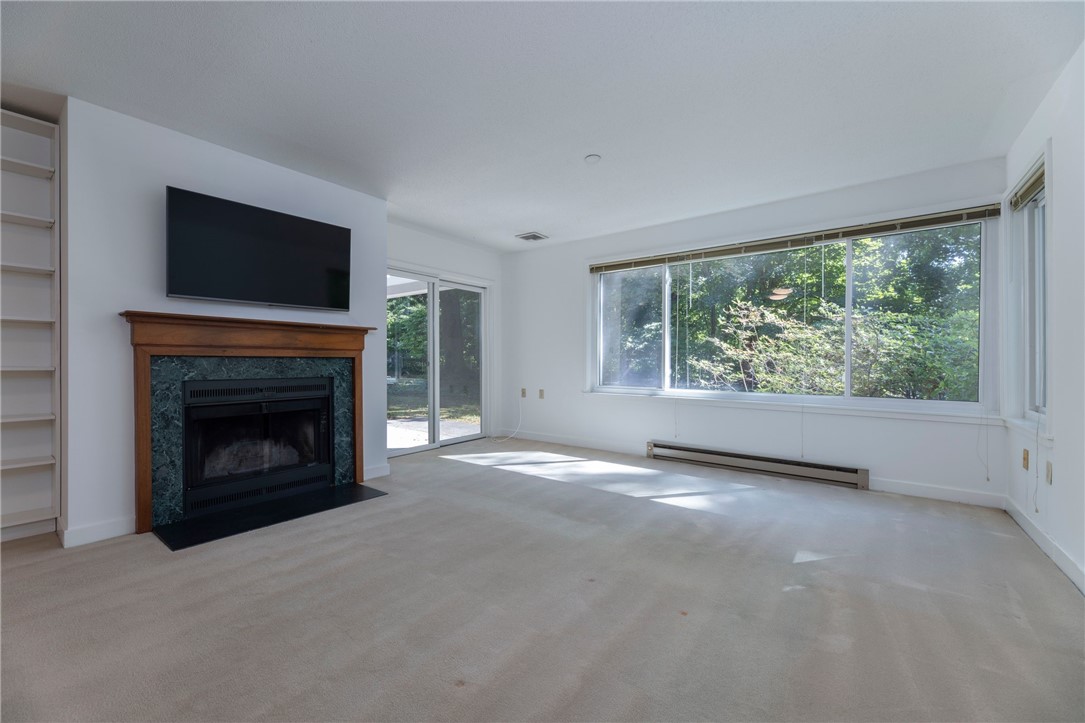 229 Medway Street 103