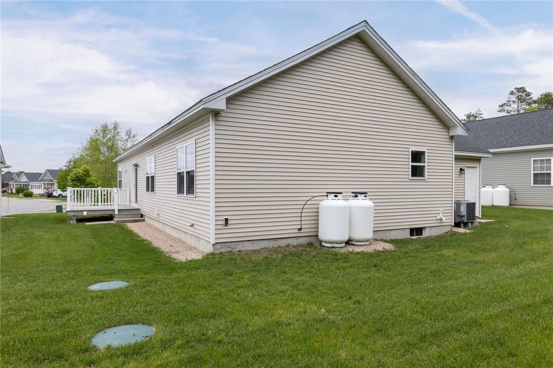 109 Chickadee Lane A24