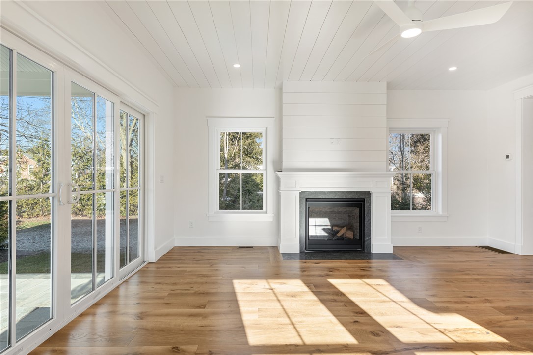 1 Knowlton Court