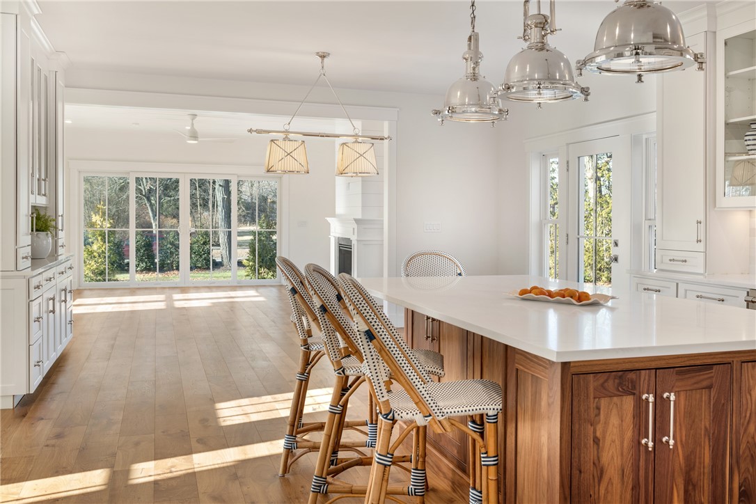 1 Knowlton Court