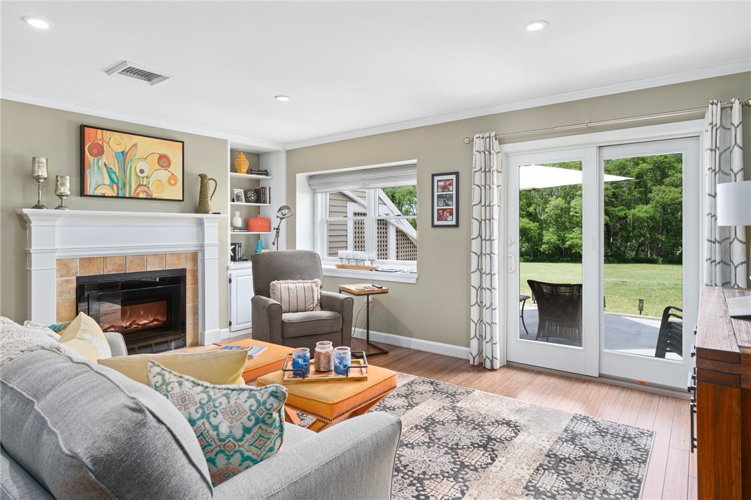 43 Lawton Brook Lane