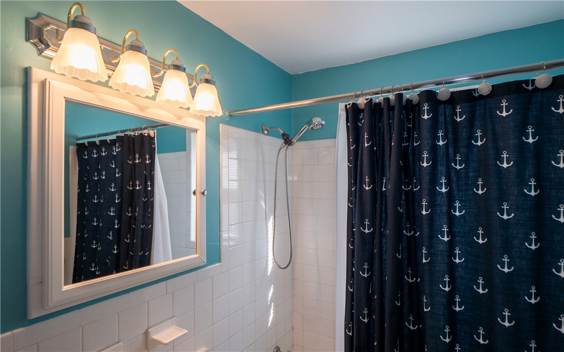 70 Carroll Avenue 1201