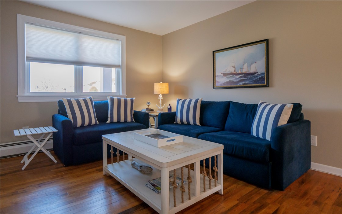 70 Carroll Avenue 1201