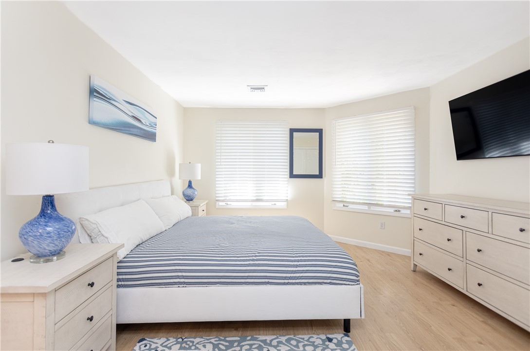 112 Harrison Avenue B