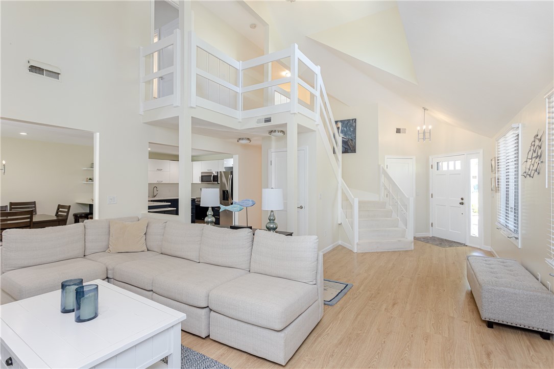 112 Harrison Avenue B