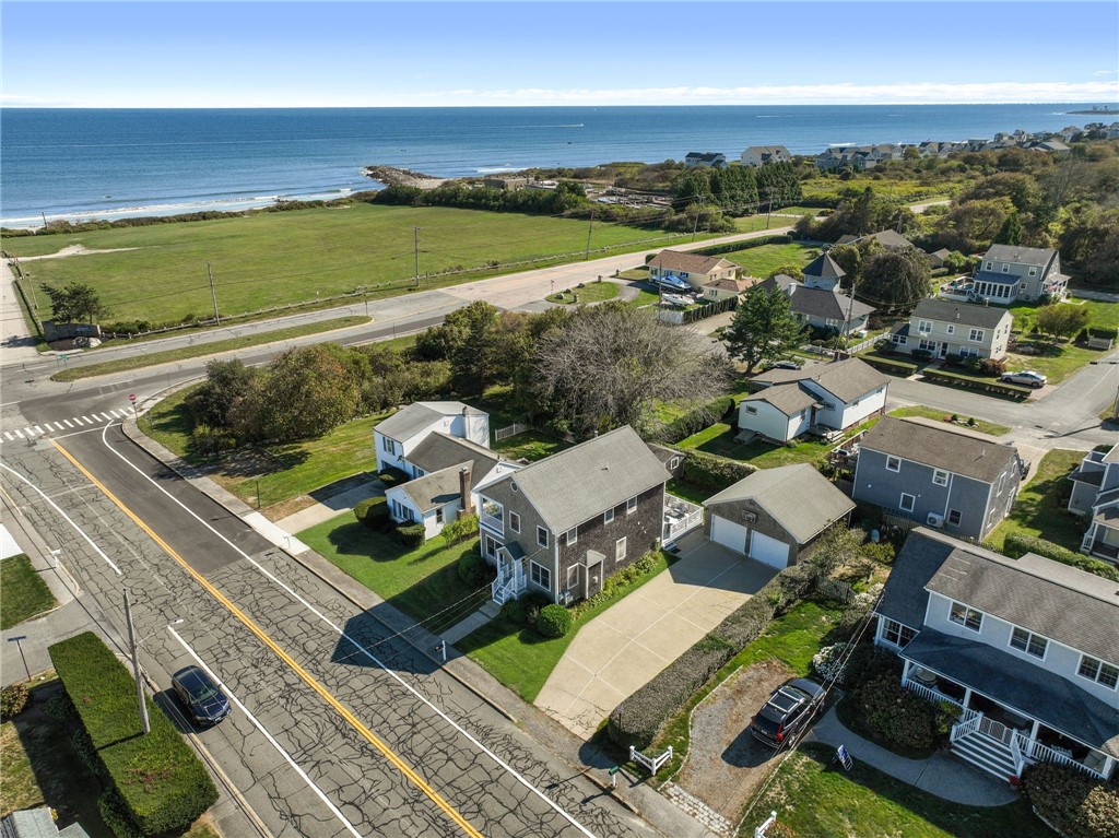 8 Knowles Way