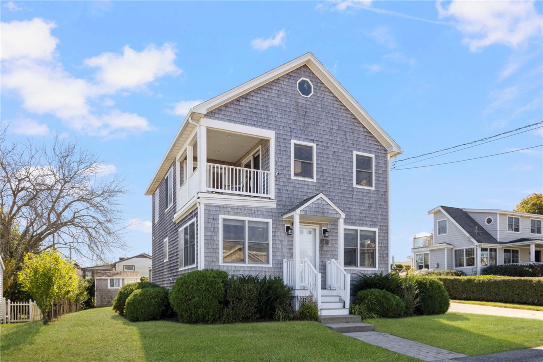 8 Knowles Way