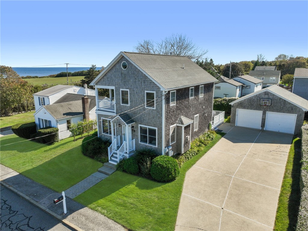8 Knowles Way