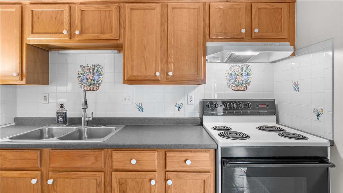 510 Child Street 305B