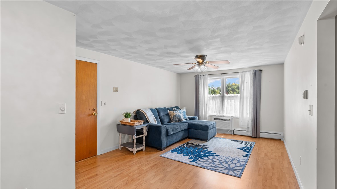 510 Child Street 305B