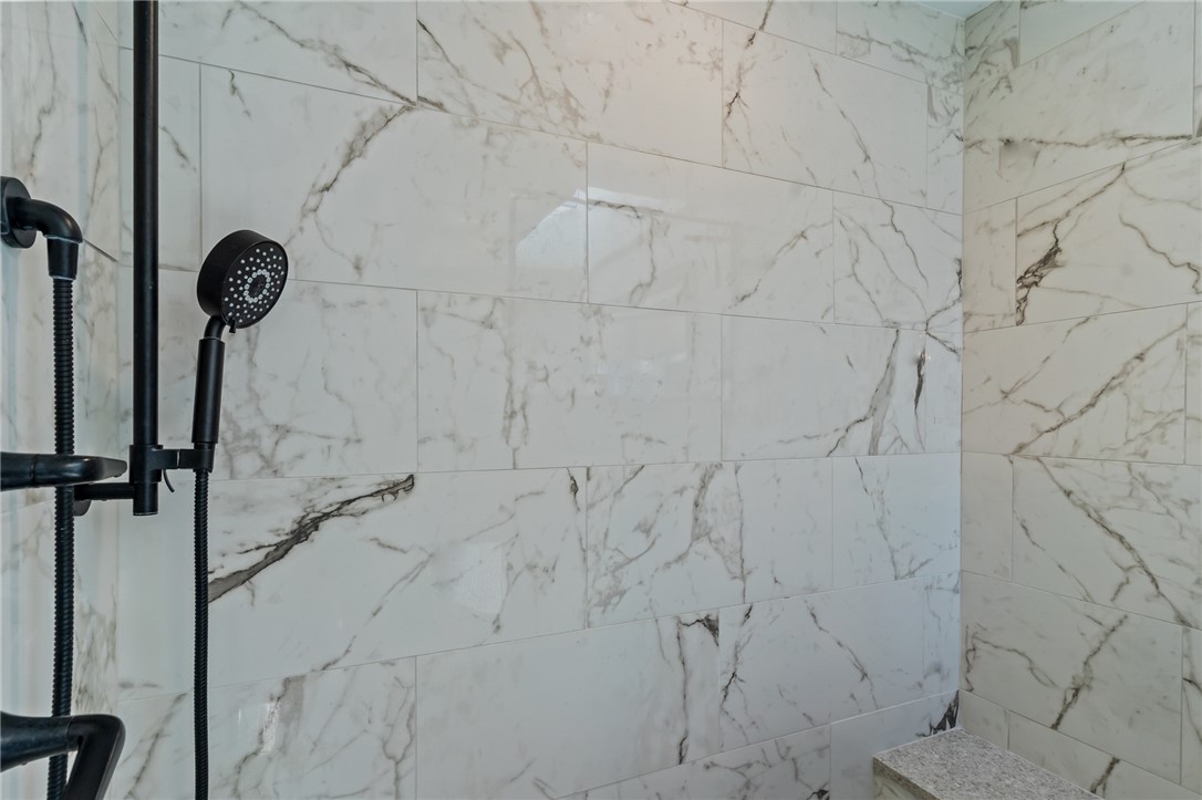 1121 Tillinghast Road