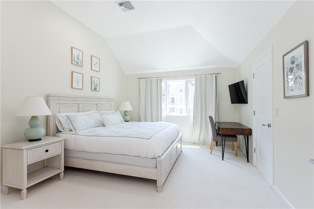 112 Harrison Avenue B