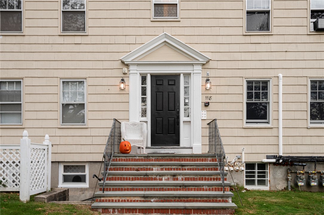 118 Ruggles Avenue 202