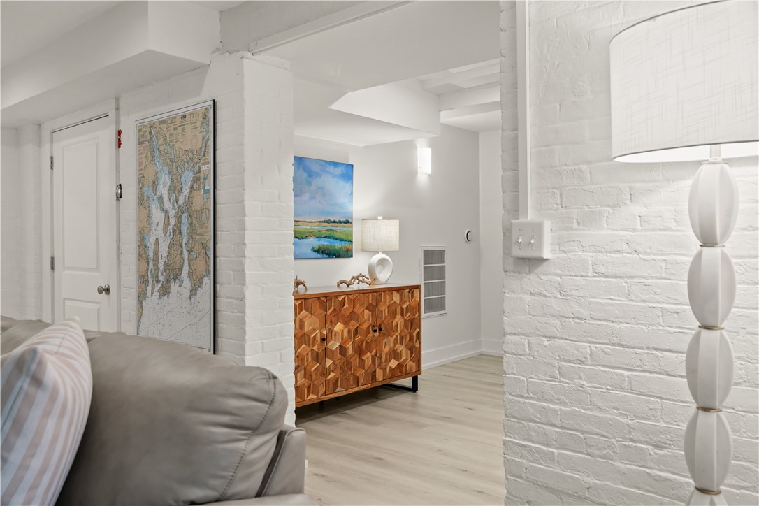 426 Spring Street B101