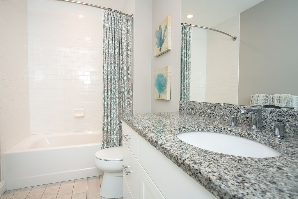32 Carey Street 1D