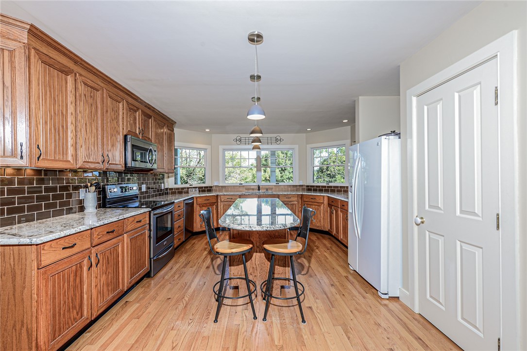 138 Green End Avenue