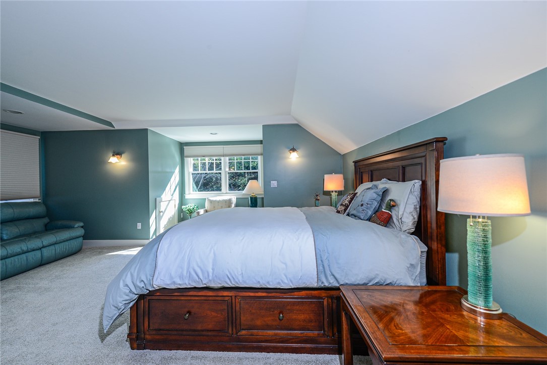 138 Green End Avenue