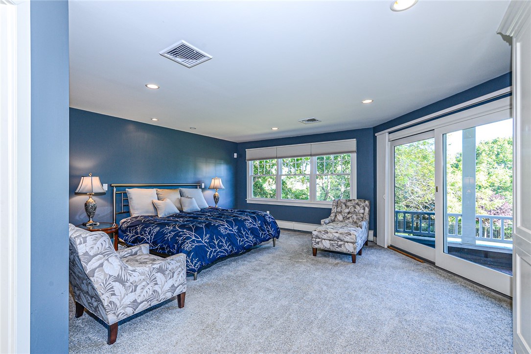 138 Green End Avenue