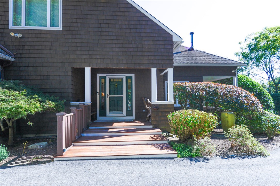 138 Green End Avenue