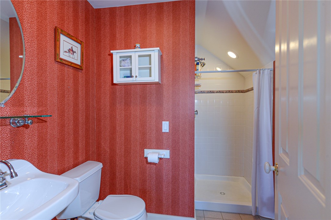 138 Green End Avenue