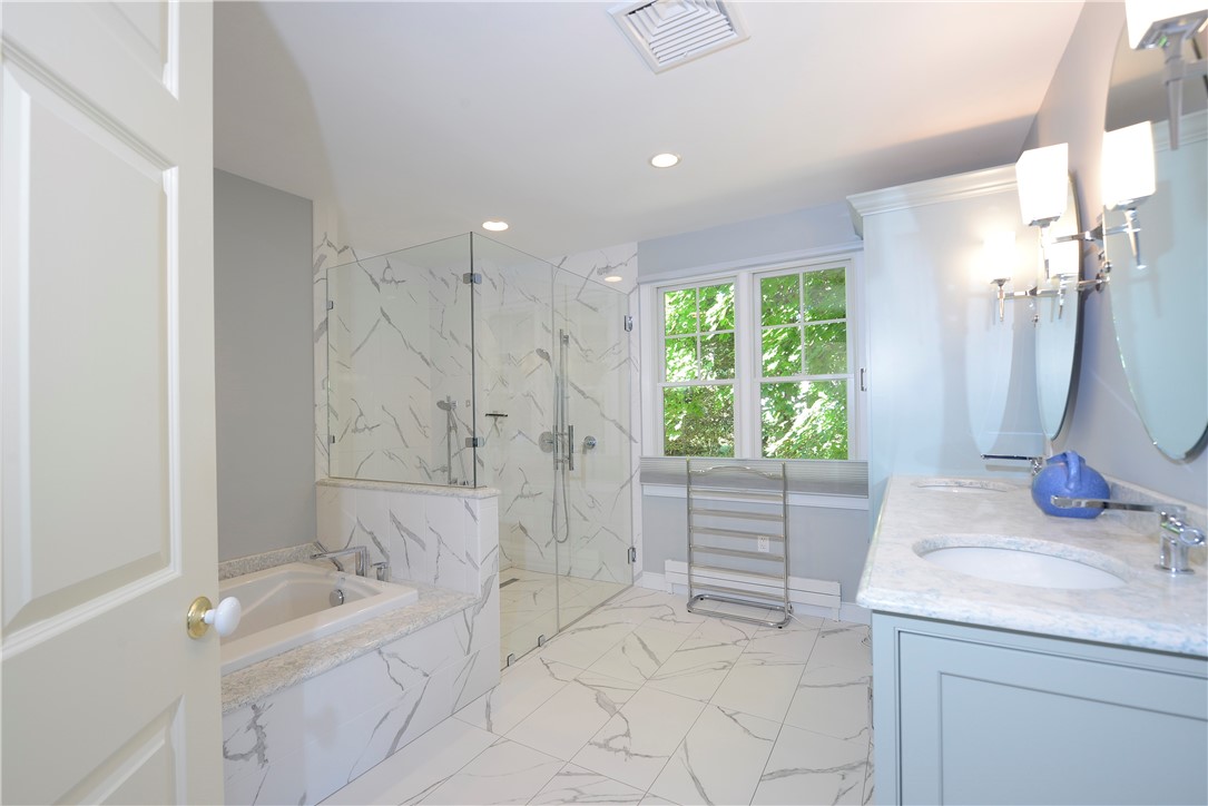 138 Green End Avenue