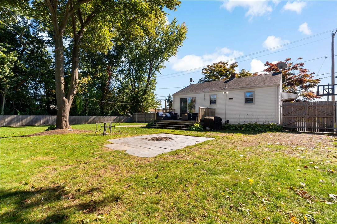 81 Easton Avenue
