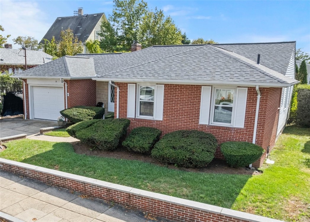 14 StoneLaw Avenue