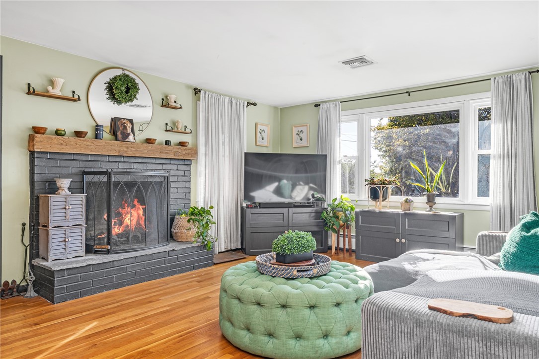 10 Highland Road