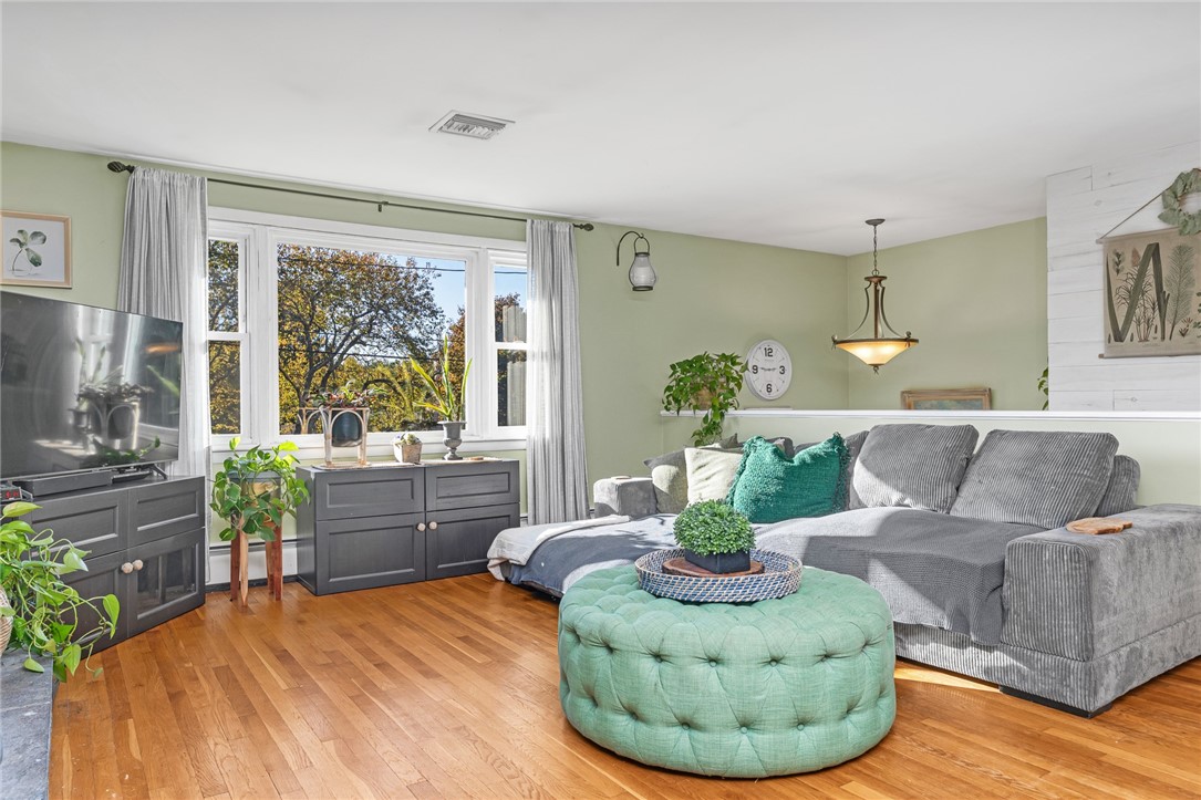10 Highland Road