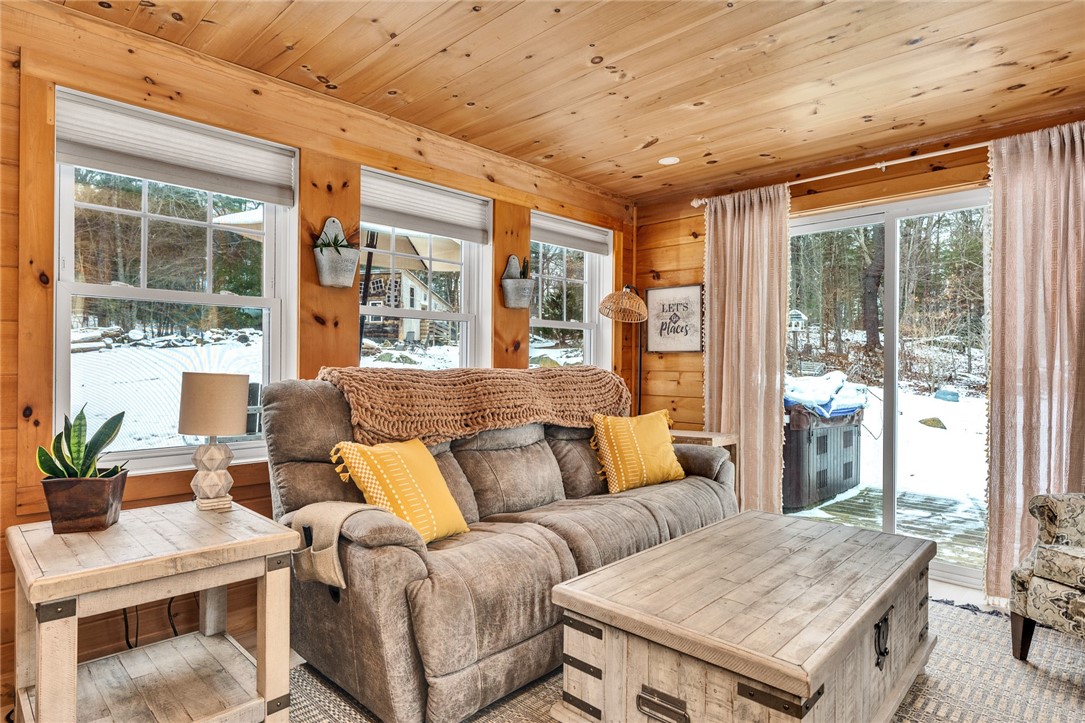 95 Breakheart Hill Road