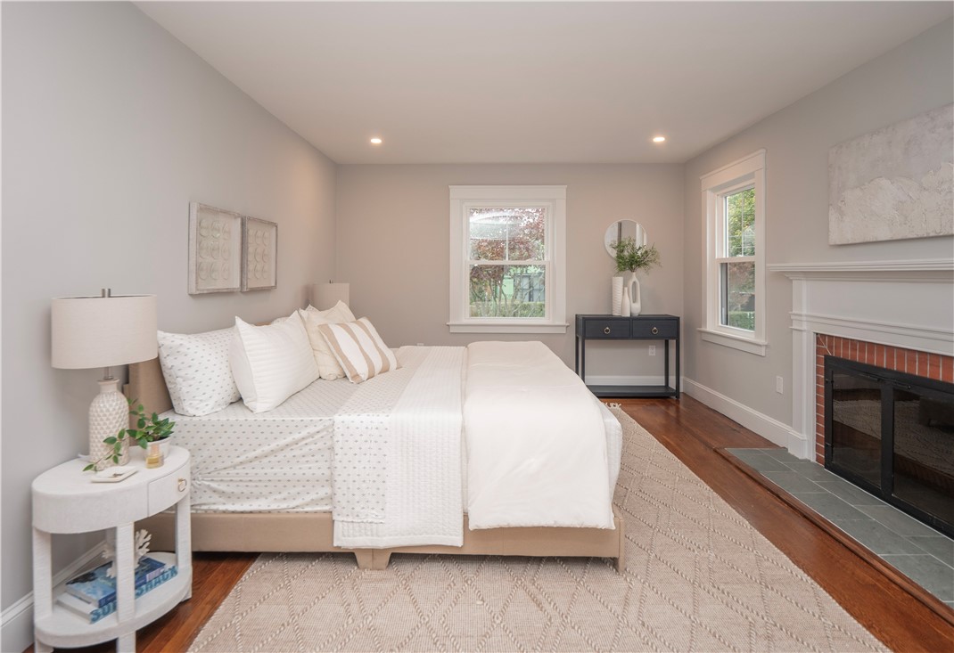 103 Champlin N Place