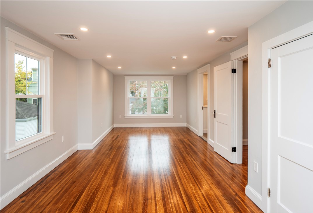 103 Champlin N Place