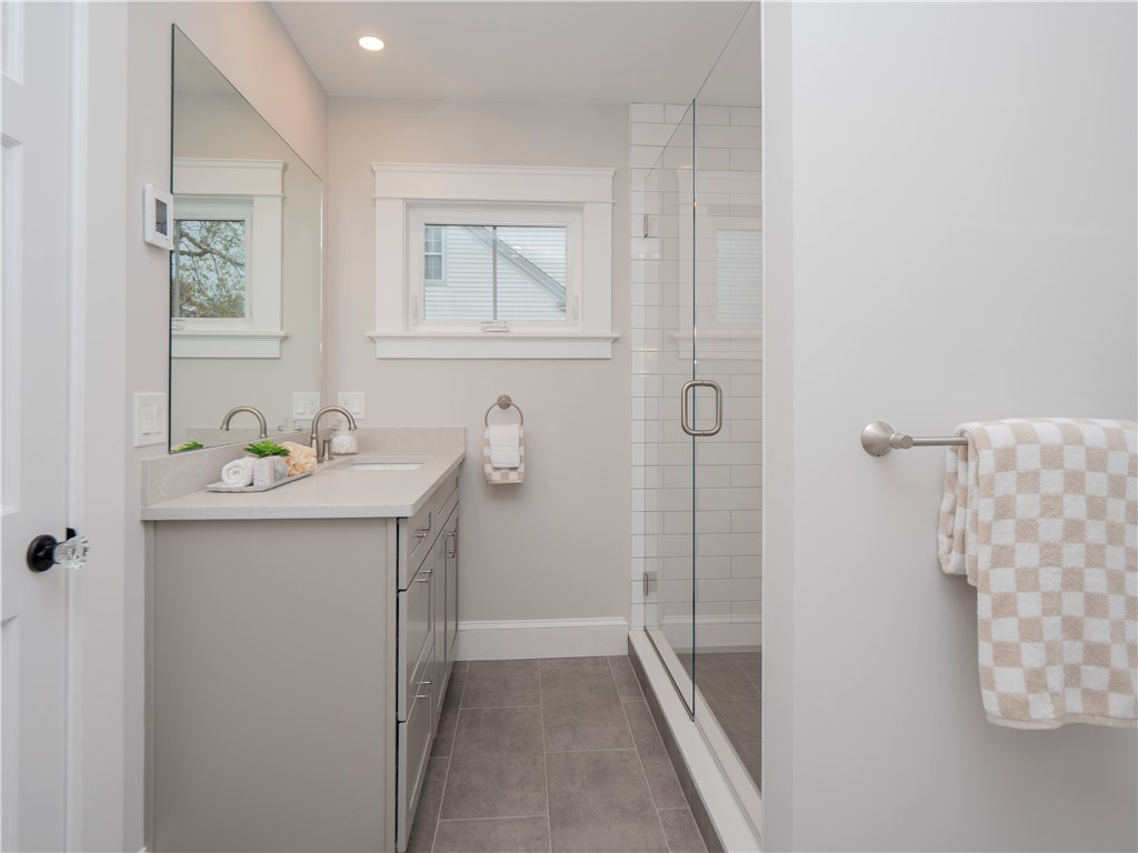 103 Champlin N Place